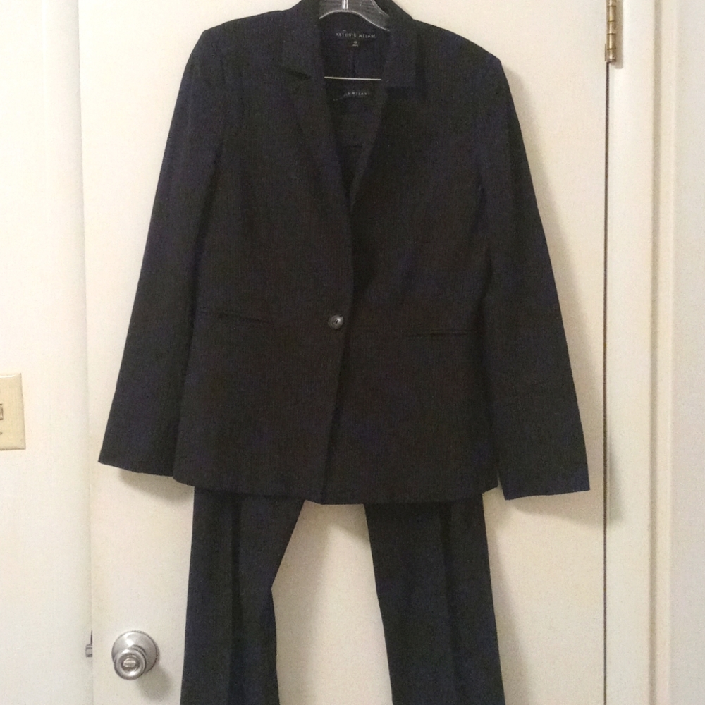 Women's Business Pantsuit